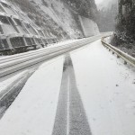 雪道　凍結